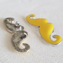 Breloque pendentif Moustache N°16 Jaune