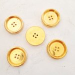 Bottone d'oro da 29 mm n. 07 rotondo