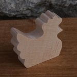 Figurina di gallina in miniatura, pullo in legno per decorare legno d'acero massiccio
