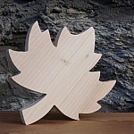 Découpe feuille d'erable en bois a décorer