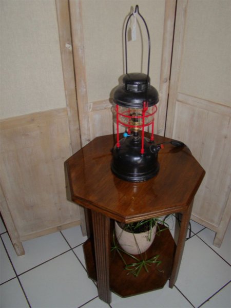 Antica lampada a gas inglese