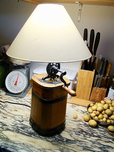 Lampe Baratte &agrave; beurre ancienne 