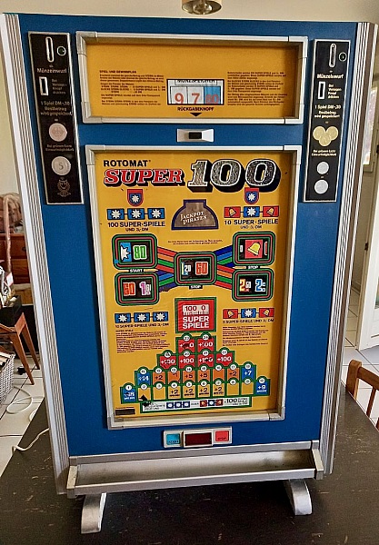 lampe d&eacute;coration casino 