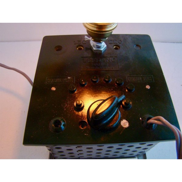 Lampada Steampunk del futuro retr&ograve;