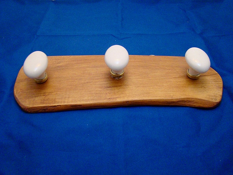 Porte-manteau 3 pat&egrave;res recycl&eacute; taille moyenne 