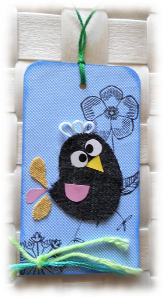 Lire et s'amuser, apprendre &agrave; aimer les livres avec ce marque-pages dr&ocirc;le color&eacute; en tissu jean bleu rose jaune