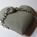 Bracciale a catena placcato argento con chiusura a cuore 20 cm