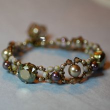 Bracciale a triade con charm alla cannella