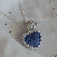 Ciondolo Cuore di pietra lavica blu su catena d'argento