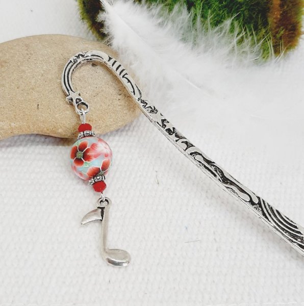 segnalibro con tema note musicali in argento e bellissimo disegno di papaveri fatto a mano