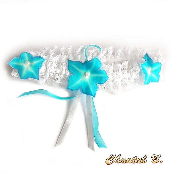 Borsa da sposa arabescata in seta turchese e raso bianco