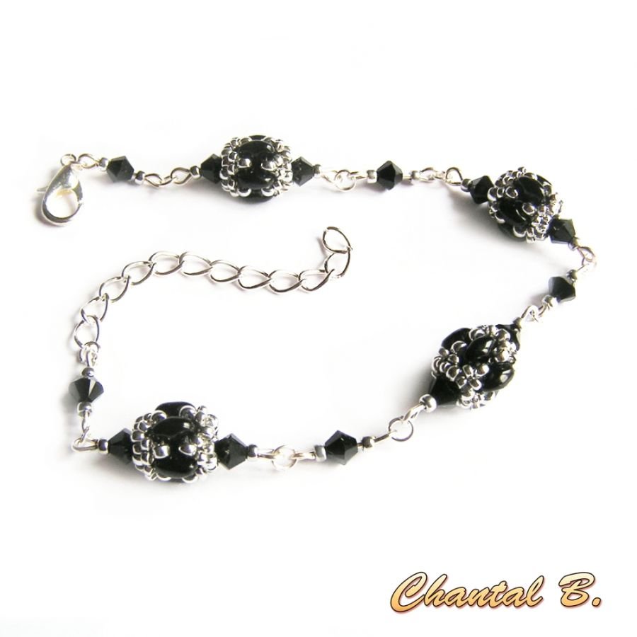 bracciale in cristallo swarovski con perle bianche e perle di vetro intrecciate in argento