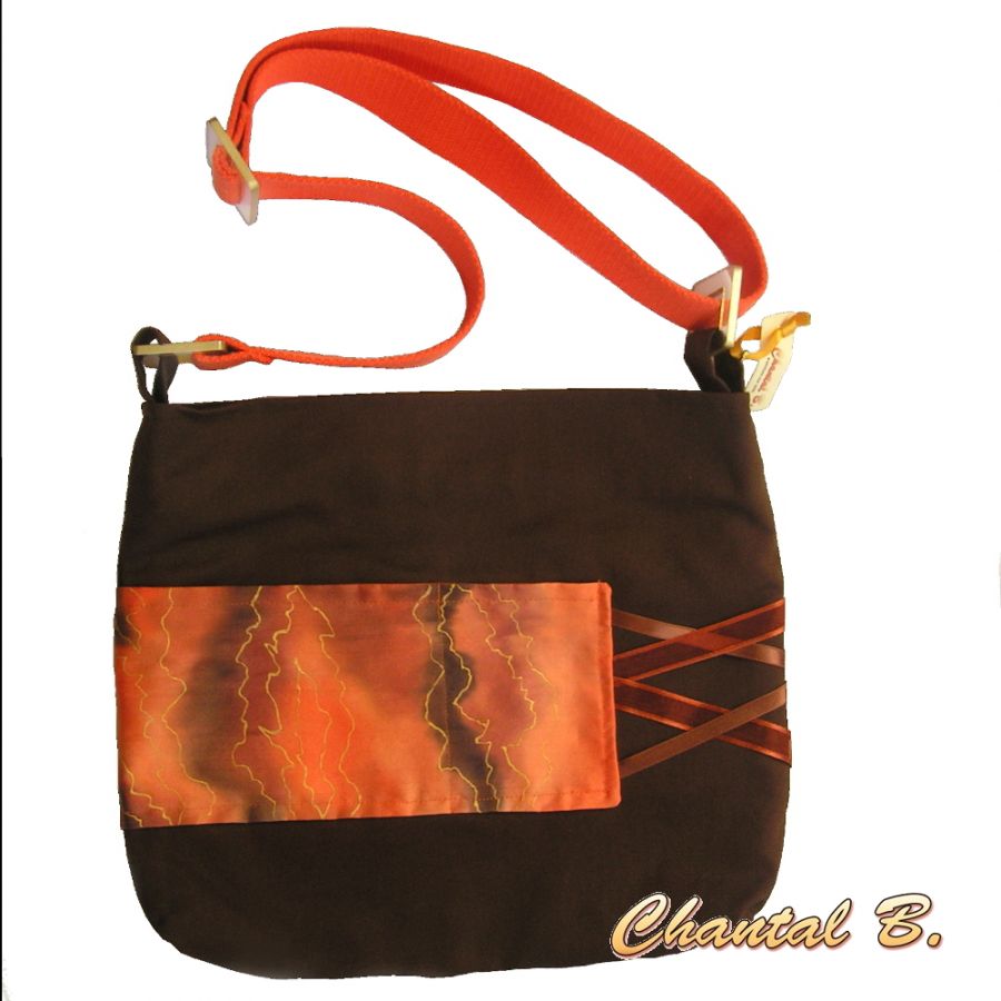 Borsa Marion in seta color cioccolato e arancio con tracolla regolabile