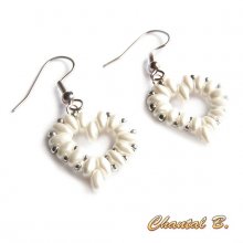 orecchini a cuore in argento e perle per il matrimonio di San Valentino
