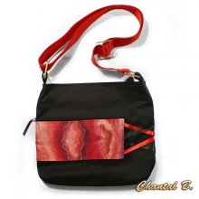 borsa Sibille in cotone nero e seta rossa con tracolla regolabile