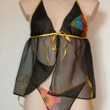 Set di lingerie Caelia in chiffon di seta nero e perizoma a fiori multicolore