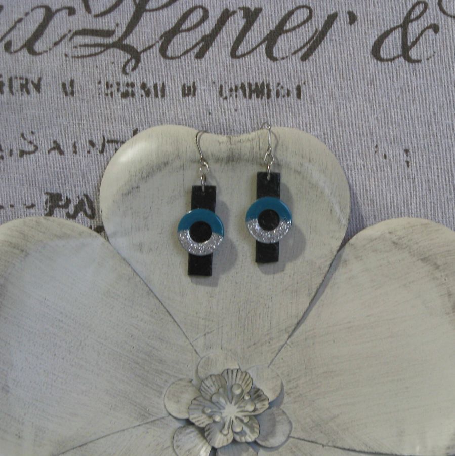 Boucles d'oreilles Moderne en Ardoise et Métal Emaillé  Bleu et Argent, Création Unique