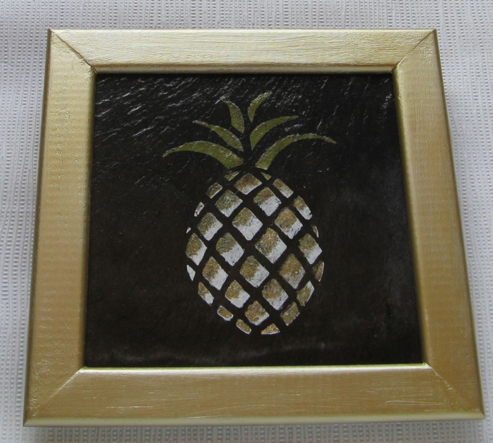 Ananas su ardesia, creazione unica