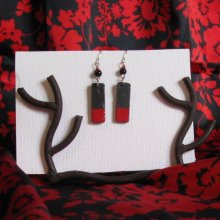 Boucles d'oreille Longues pour Femme en Ardoise Emaillée Rouge, Création Artisanale