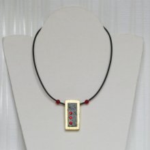 Ciondolo in ardesia e legno per donna e giovane donna con strass rosso, creazione unica