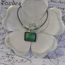 Collana Pendetif verde in ardesia e resina, creazione unica