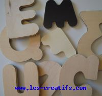 Lettere di legno per attività manuali