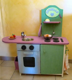 Cucina in legno per bambini