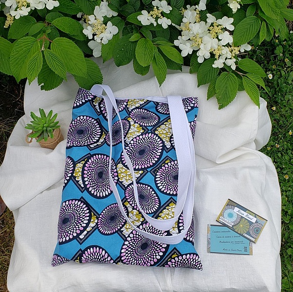 Sac &agrave; bandouli&egrave;re en coton wax