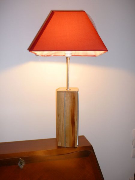 Lampada da tavolo 76 cm, Legno nobile: Prugna, Ciliegio, Sequoia, Faggio