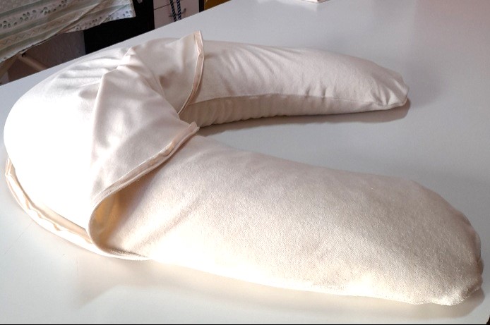 Taie camel pour coussin de maternité en coton bio 