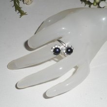 Anello originale in argento 925 con fiore e perla coltivata nera