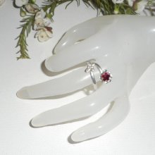Anello originale in argento 925 con fiore e farfalla in cristallo