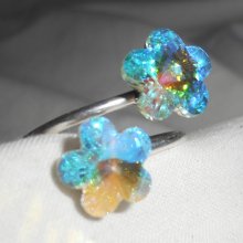 Anello con doppio fiore in cristallo Swarovski