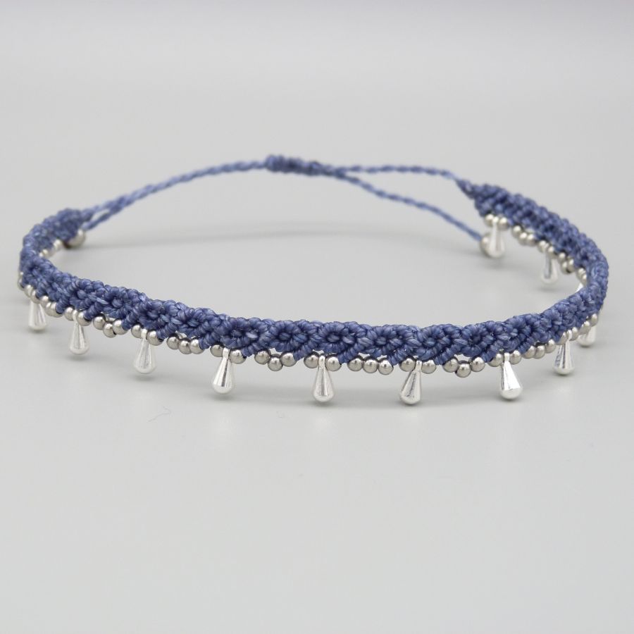 Cavigliera in micro-macramè blu anatra