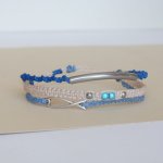 Bracciale 3 in 1 in micro-macramé blu e beige sabbia