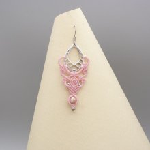 Orecchini in micro-macramè rosa con perla di rodocrosite