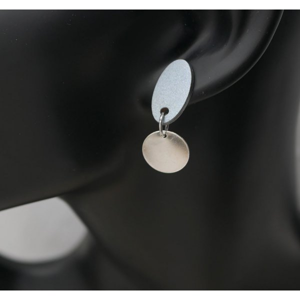 Piccoli orecchini geometrici in legno blu grigio argento 