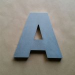 Lettera in rilievo 3D in zinco ARIAL BLACK