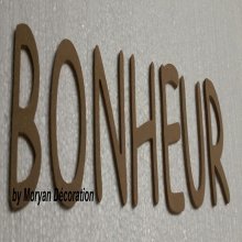 Lettera decorativa in legno HAPPY