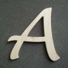 Modello di lettera in legno DULCE