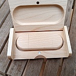 Chiavetta USB da 64 GB 3.0 in confezione personalizzata in legno chiaro di acero