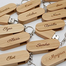 Portachiavi USB da 16 GB in bambù da incidere e personalizzare