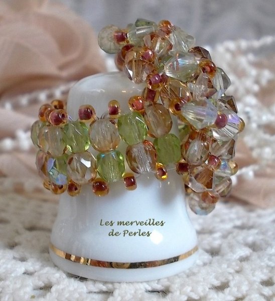 Anello veronese con sfaccettature, trottole e navetta in cristallo Swarovski