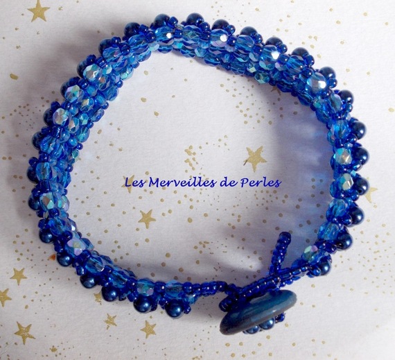 Bracciale Night Blue con perle e sfaccettature in vetro perlato