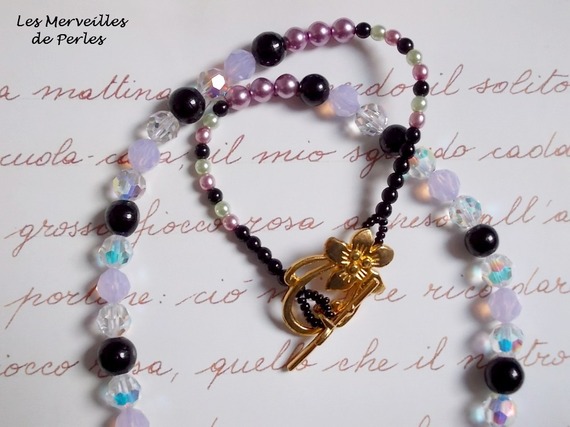 Collana con ciondolo Marquise ricamato con perle perlate, un pizzo molto bello, un gioiello sontuoso 