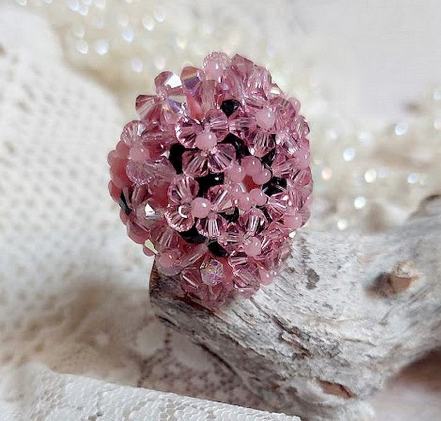 Anello anemone con sfaccettature e tupie in cristallo Swarovski