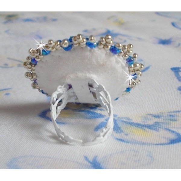 Anello Azur ricamato con cristalli Swarovski e perle