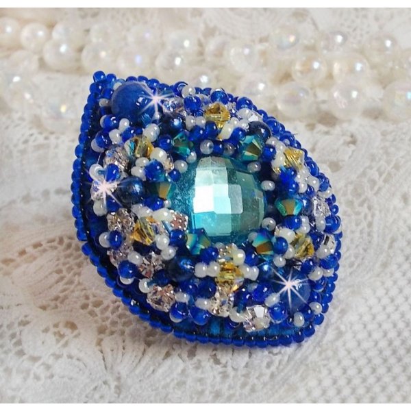 Anello Blue Palace, un design autentico con perline blu e cristalli Swarovski
