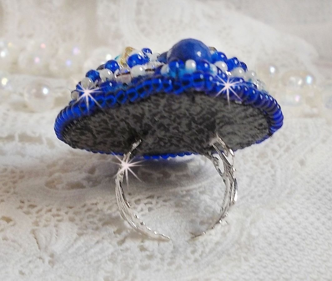 Anello Blue Palace, un design autentico con perline blu e cristalli Swarovski