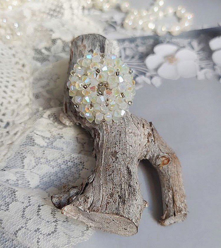 Anello di cristallo con sfaccettature di cristallo Swarovski e filatori